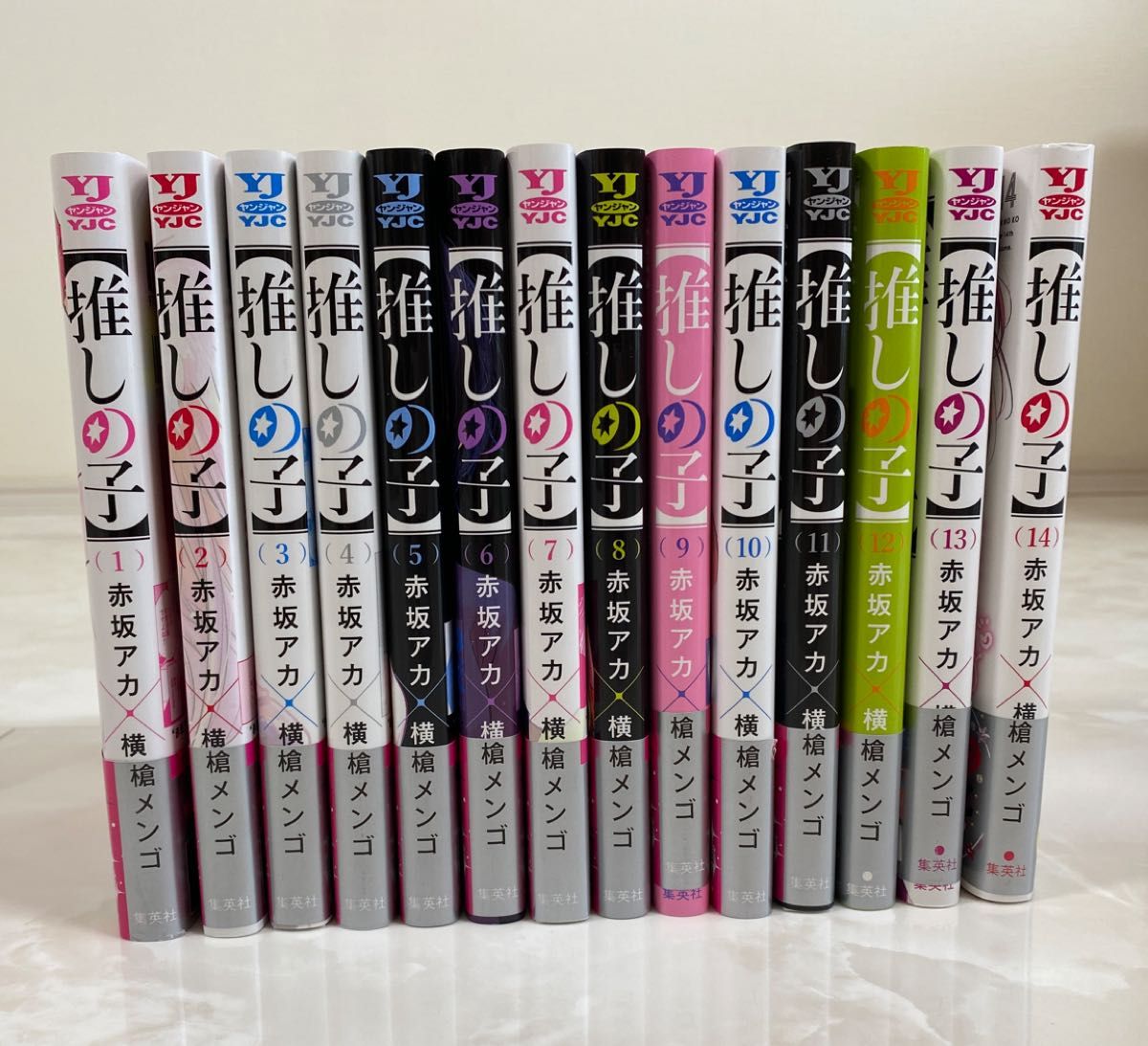 推しの子 1巻〜14巻(最新巻まで)全て一回しか読んでませんので 推しの子 1巻〜14巻(最新巻まで)全て一回しか読んでませんので