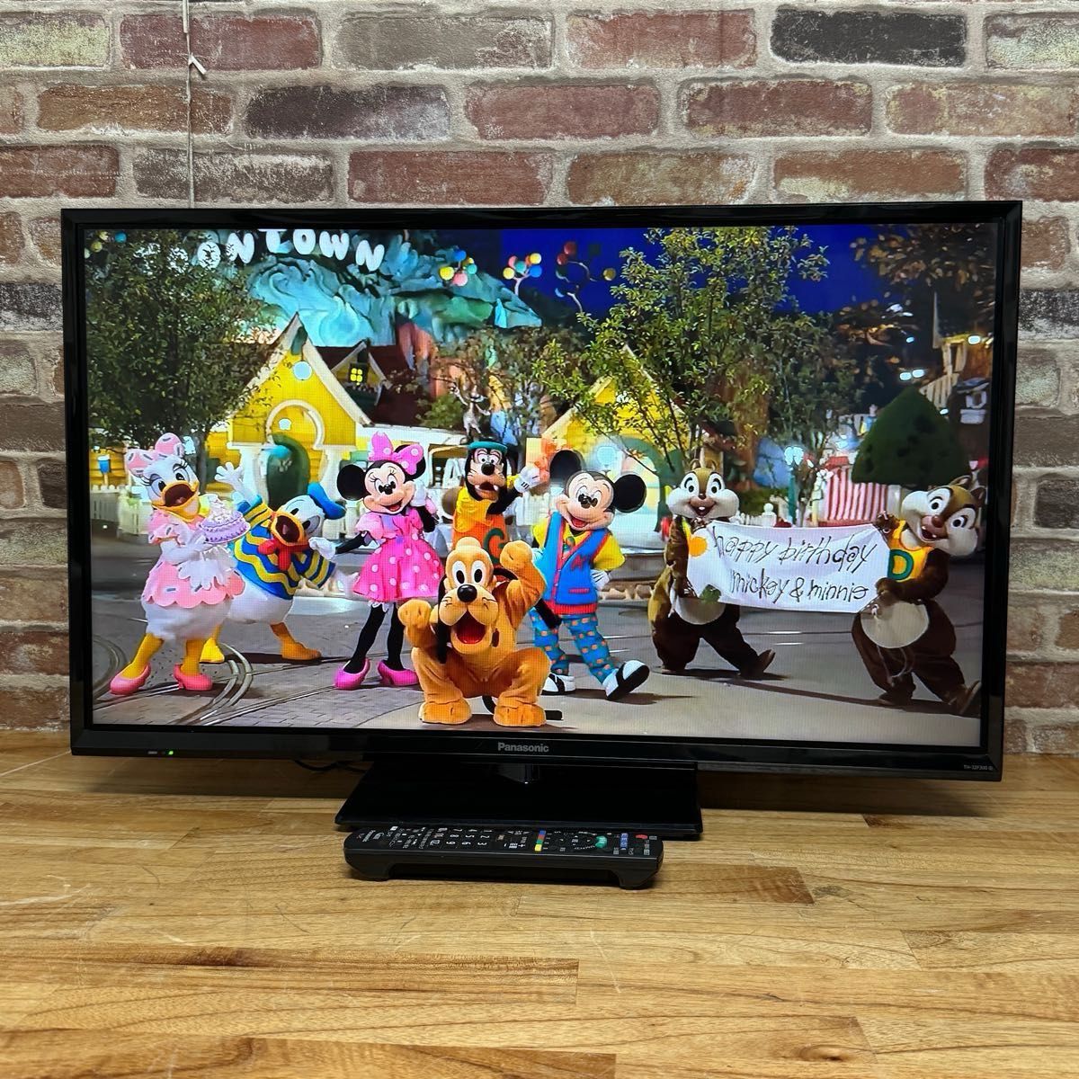 パナソニック 32インチ 液晶テレビ ビエラ TH-32E300 パナソニック 32インチ 液晶テレビ ビエラ TH-32E300