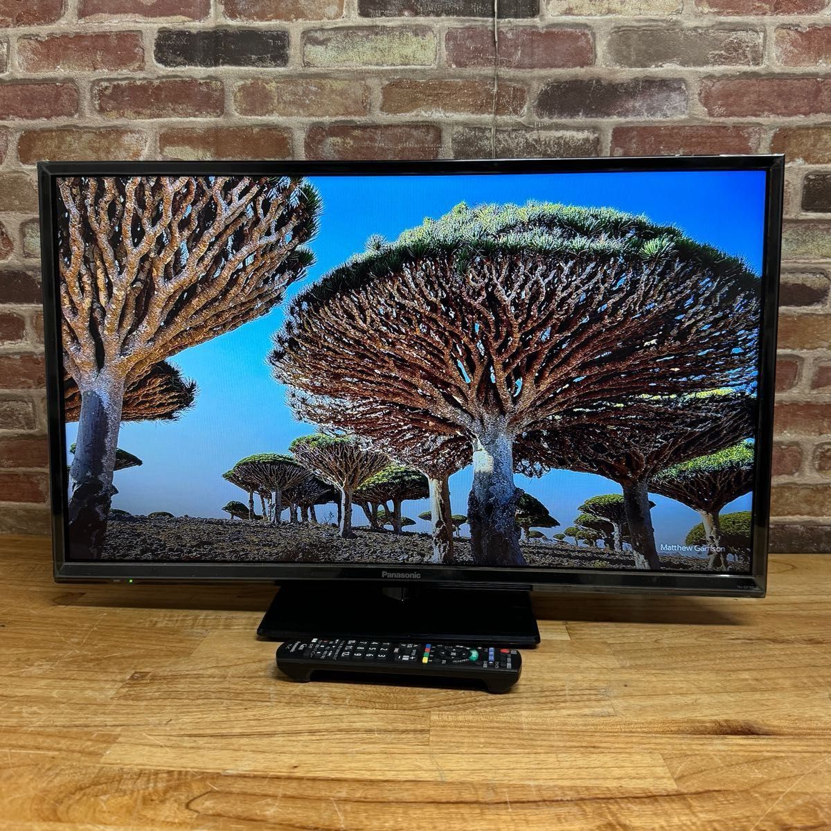 パナソニック 32インチ 液晶テレビ ビエラ TH-32E300 パナソニック 32インチ 液晶テレビ ビエラ TH-32E300