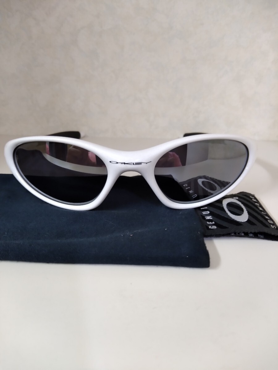 6800円 オークレーミニットサングラスOAKLEYMinuteアメリカUSA製 6800円 オークレーミニットサングラスOAKLEYMinuteアメリカUSA製