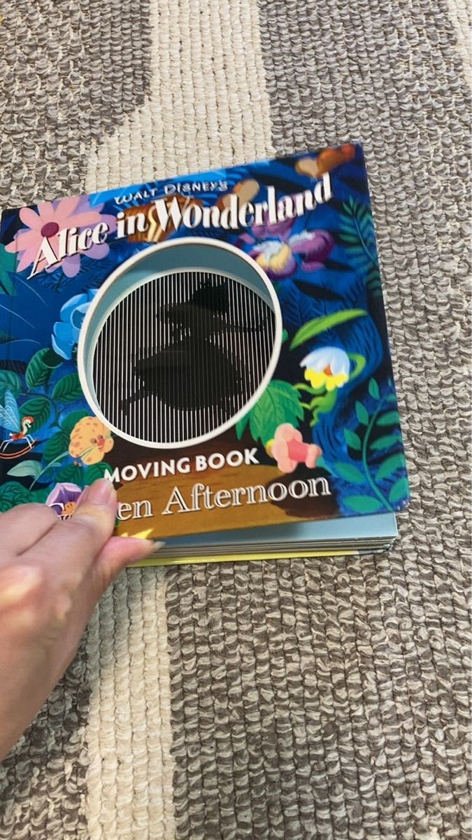 【Alice in Wonderland】MOVING BOOK しかけ絵本