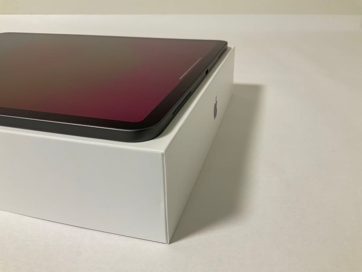 美品 ipad pro 12 9 第4世代 256GB Wi-Fiモデル スペースグレイ 美品 ipad pro 12 9 第4世代 256GB Wi-Fiモデル スペースグレイ