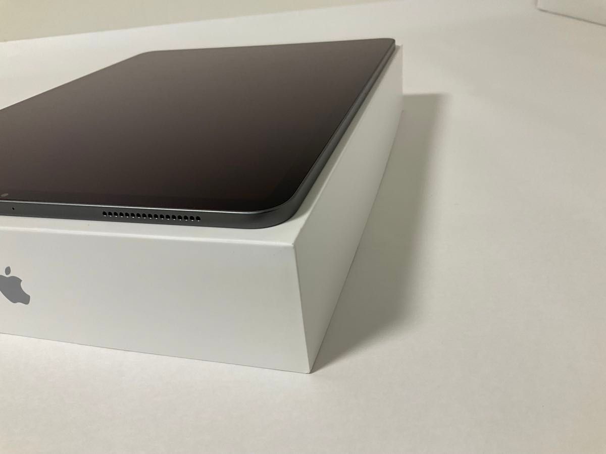 美品 ipad pro 12 9 第4世代 256GB Wi-Fiモデル スペースグレイ 美品 ipad pro 12 9 第4世代 256GB Wi-Fiモデル スペースグレイ