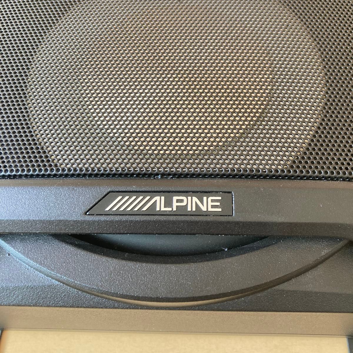 アルパイン)(ALPINE) パワードサブウーファー SWE-1080|Yahoo アルパイン)(ALPINE) パワードサブウーファー SWE-1080|Yahoo