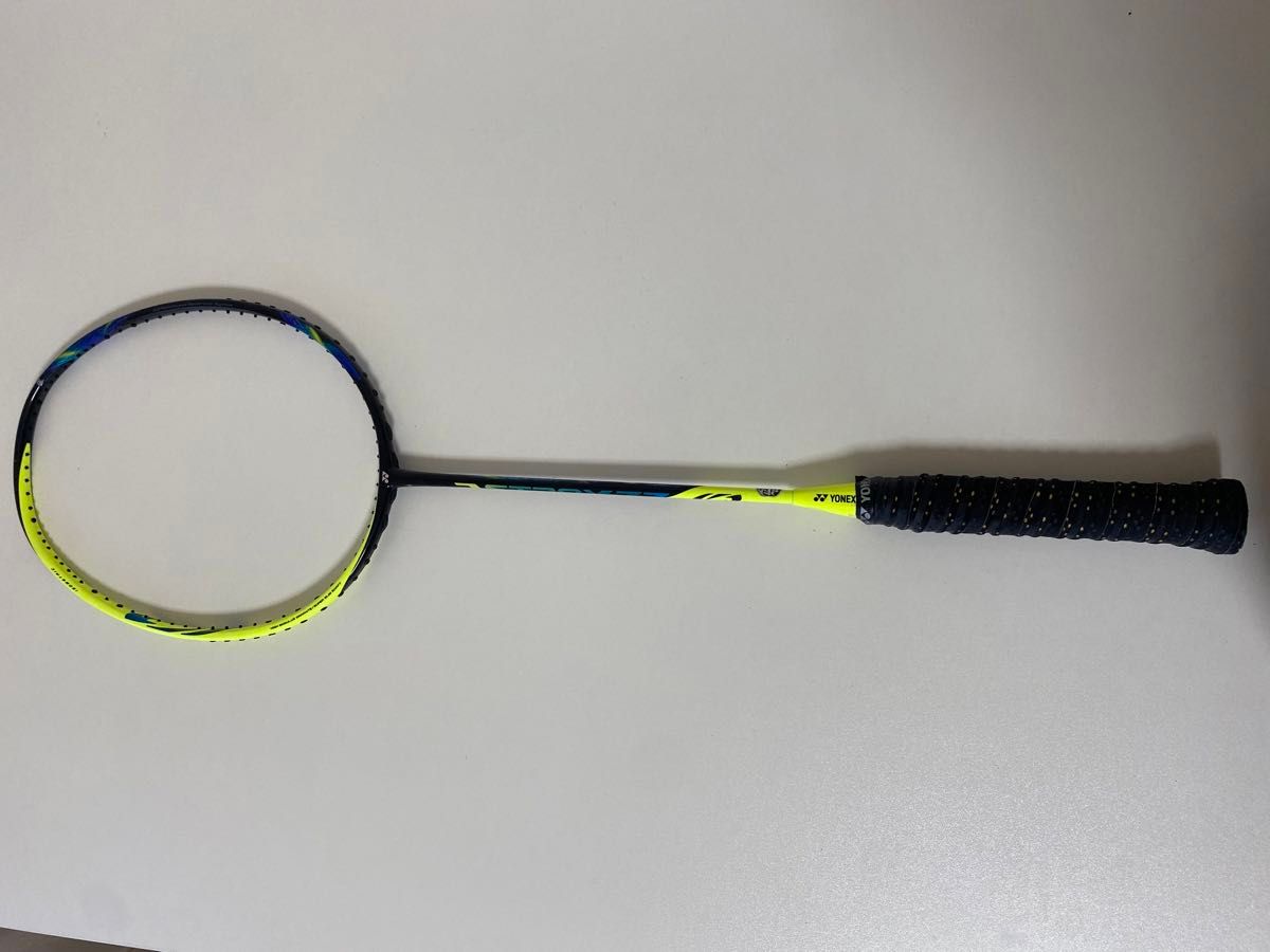 アストロクス77 シャインイエロー バドミントンラケット YONEX アストロクス77 シャインイエロー バドミントンラケット YONEX