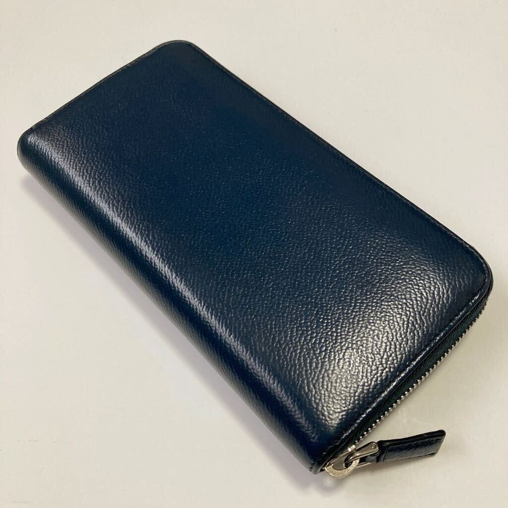 PRADA プラダ ラウンドファスナー 三角ロゴ 長財布 紺 ネイビー PRADA プラダ ラウンドファスナー 三角ロゴ 長財布 紺 ネイビー