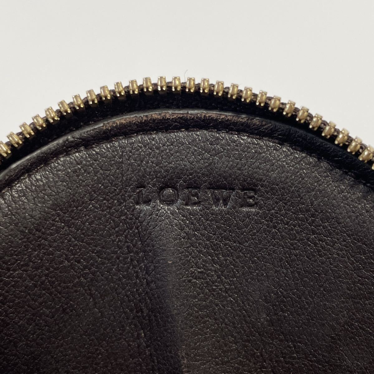 LOEWE ロエベ アナグラム コインケース 小銭入れ 本革 ライト LOEWE ロエベ アナグラム コインケース 小銭入れ 本革 ライト