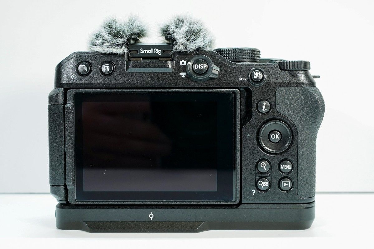 保証あり】Nikon Z30 16-50 VR レンズキット + ウィンドマフ + 保証あり】Nikon Z30 16-50 VR レンズキット + ウィンドマフ +