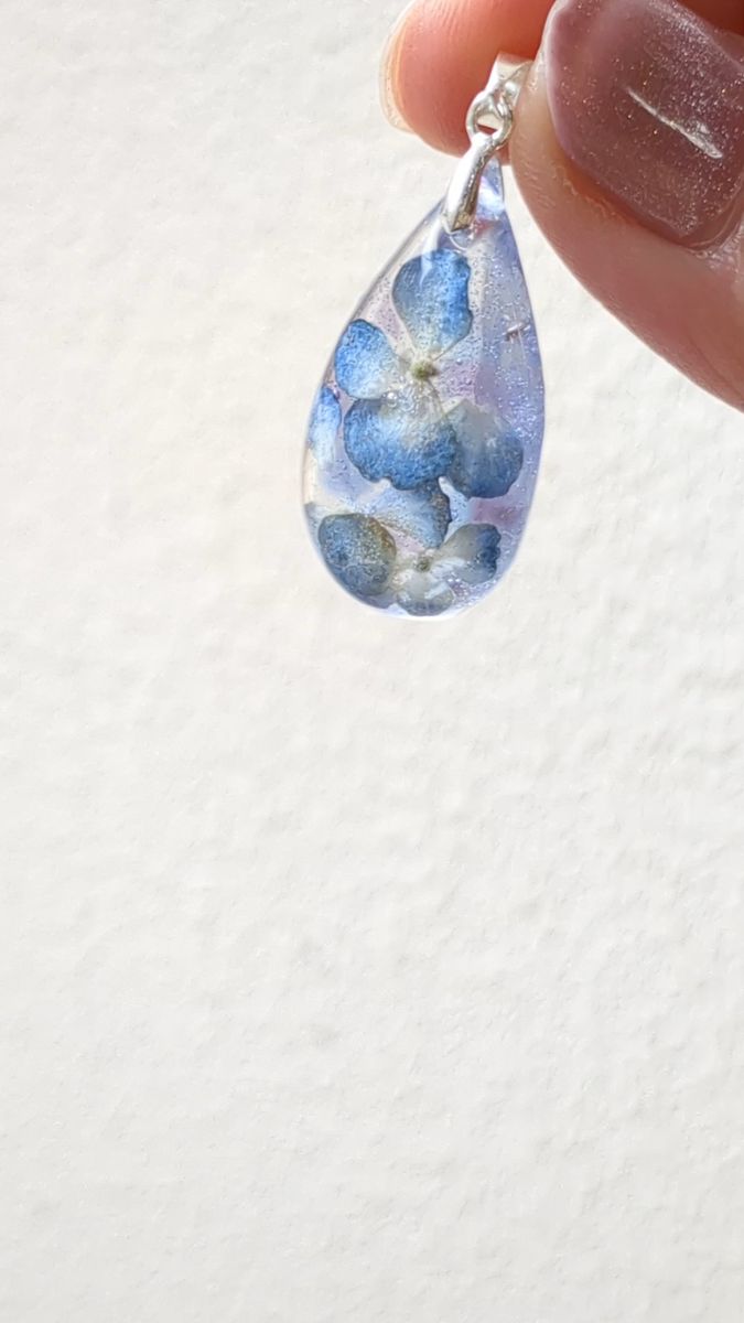 115 ドライフラワー紫陽花のネックレス アレルギー対応