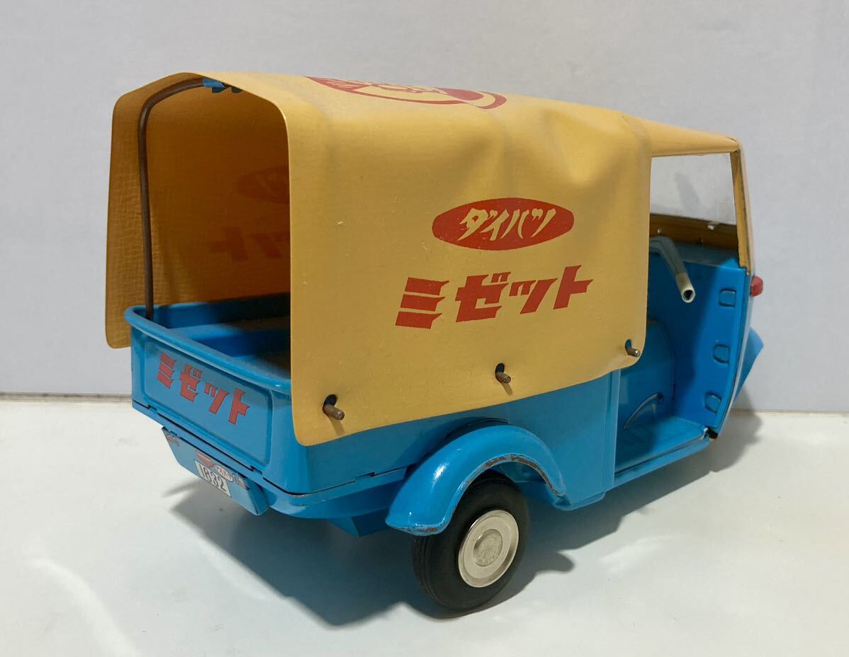 大阪ブリキ玩具資料室/ダイハツミゼットDKA 崑ちゃん人形付 大阪ブリキ玩具資料室/ダイハツミゼットDKA 崑ちゃん人形付