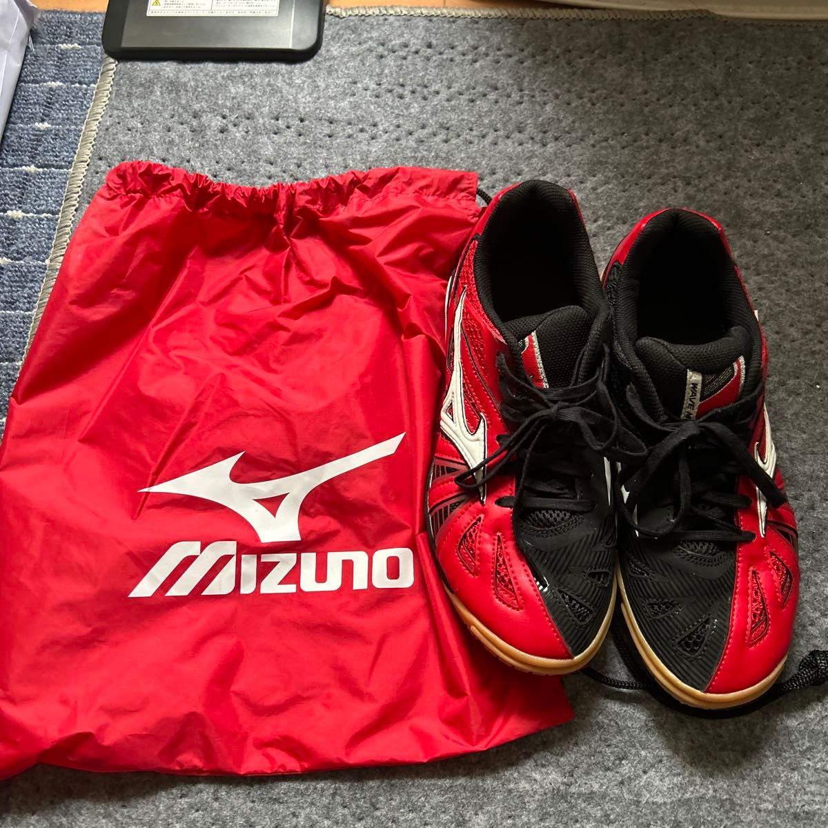 MIZUNO 卓球シューズ 26 0cm 赤×黒 wavemedal5|Yahoo!フリマ MIZUNO 卓球シューズ 26 0cm 赤×黒 wavemedal5|Yahoo!フリマ