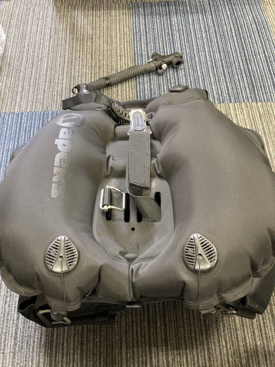 中古 apeks ブラックアイス ダイビング BCD ML/LG - BC 中古 apeks ブラックアイス ダイビング BCD ML/LG - BC