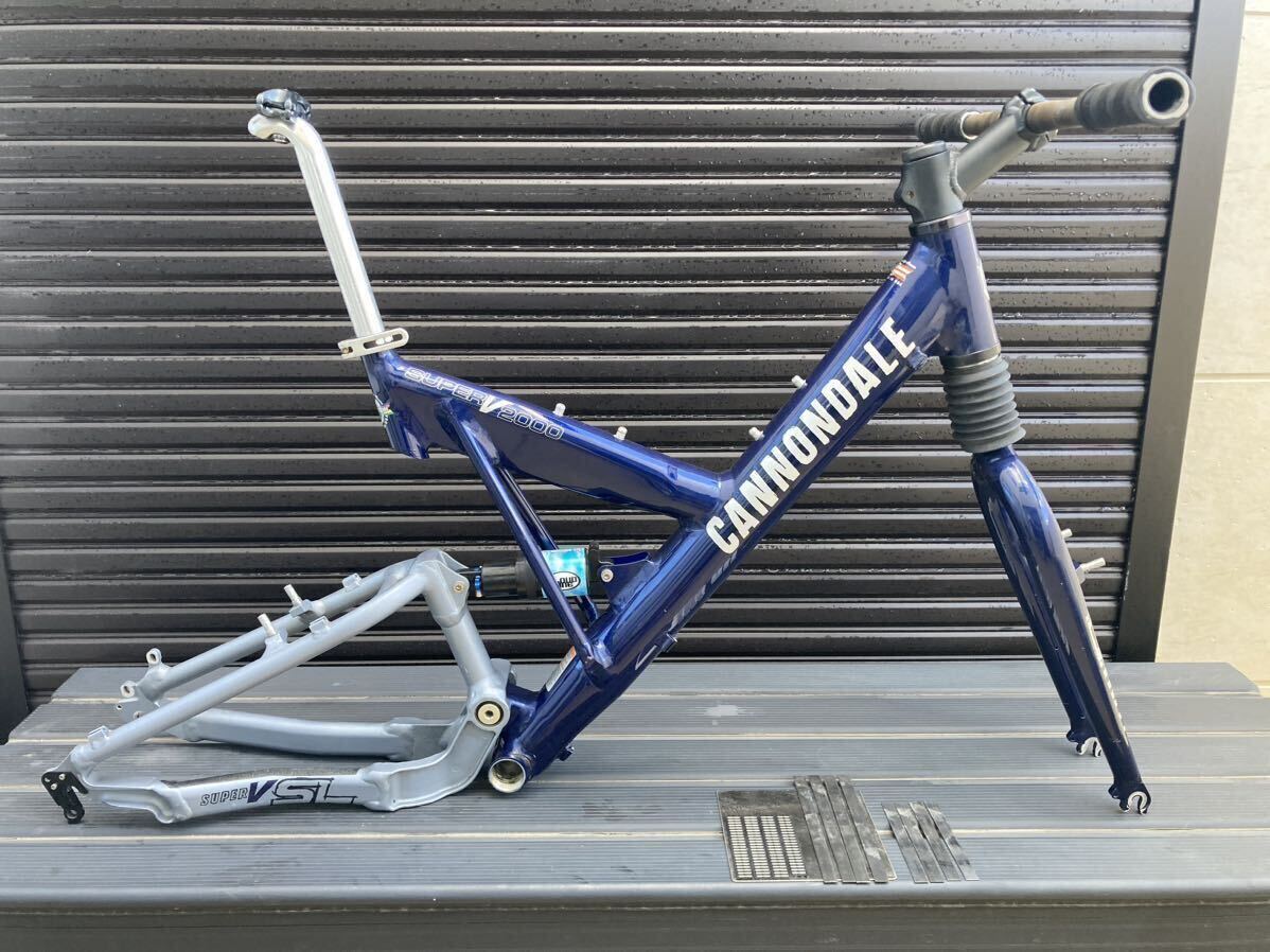 Yahoo!オークション - ビンテージ CANNONDALE SUPER V 2000 Yahoo!オークション - ビンテージ CANNONDALE SUPER V 2000