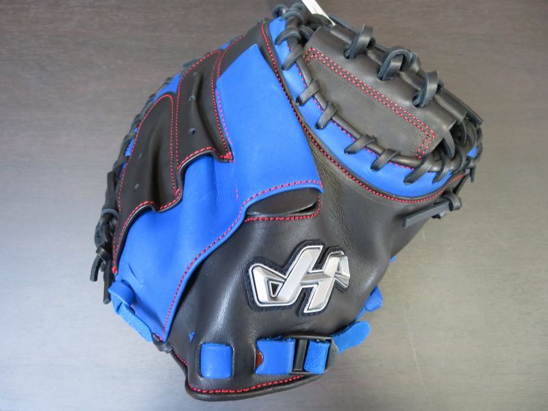 8680円 ハタケヤマ 少年限定Cミット 黒×青 - 軟式用 8680円 ハタケヤマ 少年限定Cミット 黒×青 - 軟式用