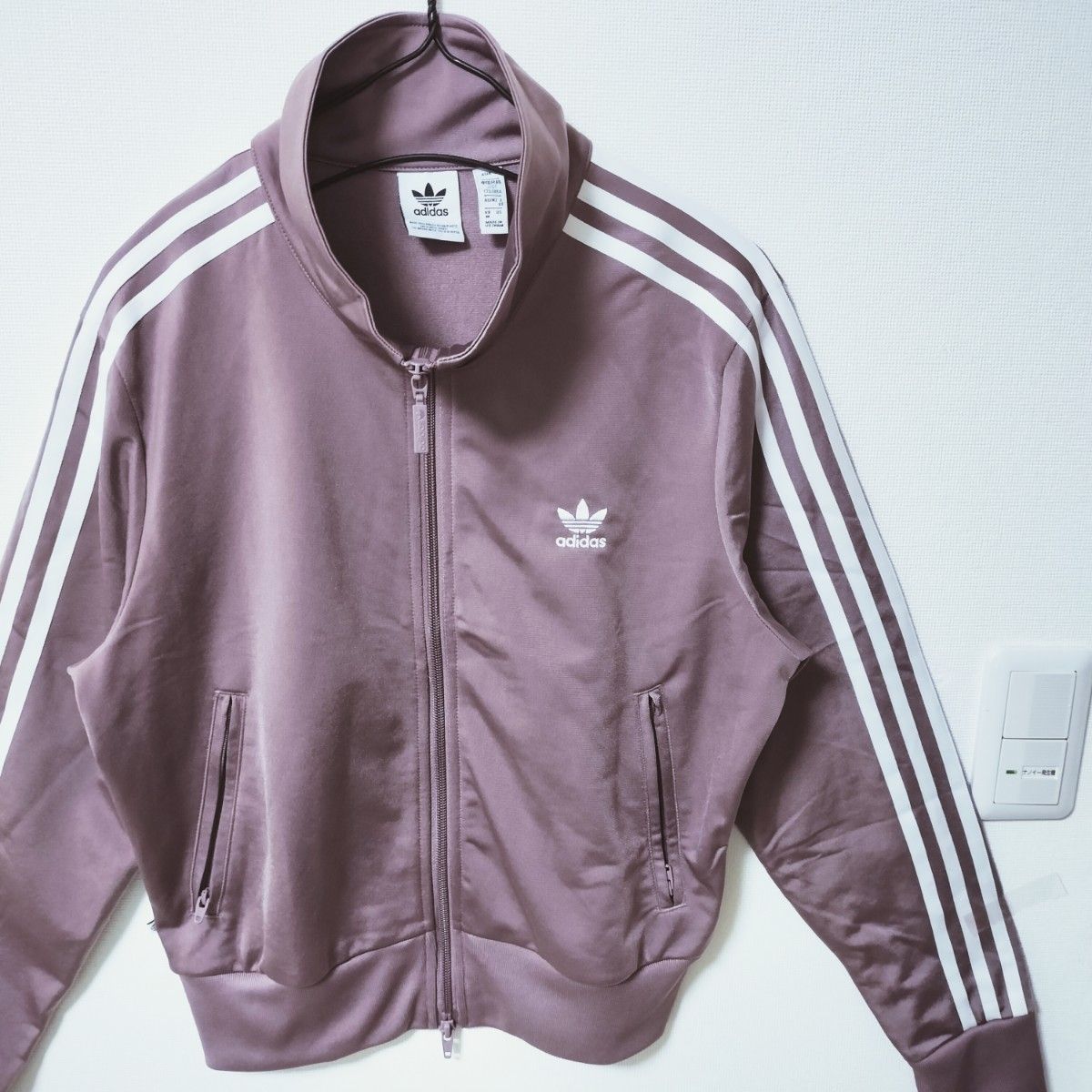 adidas 薄紫 ファイヤーバード 襟高 トラックトップ ジャージ adidas 薄紫 ファイヤーバード 襟高 トラックトップ ジャージ