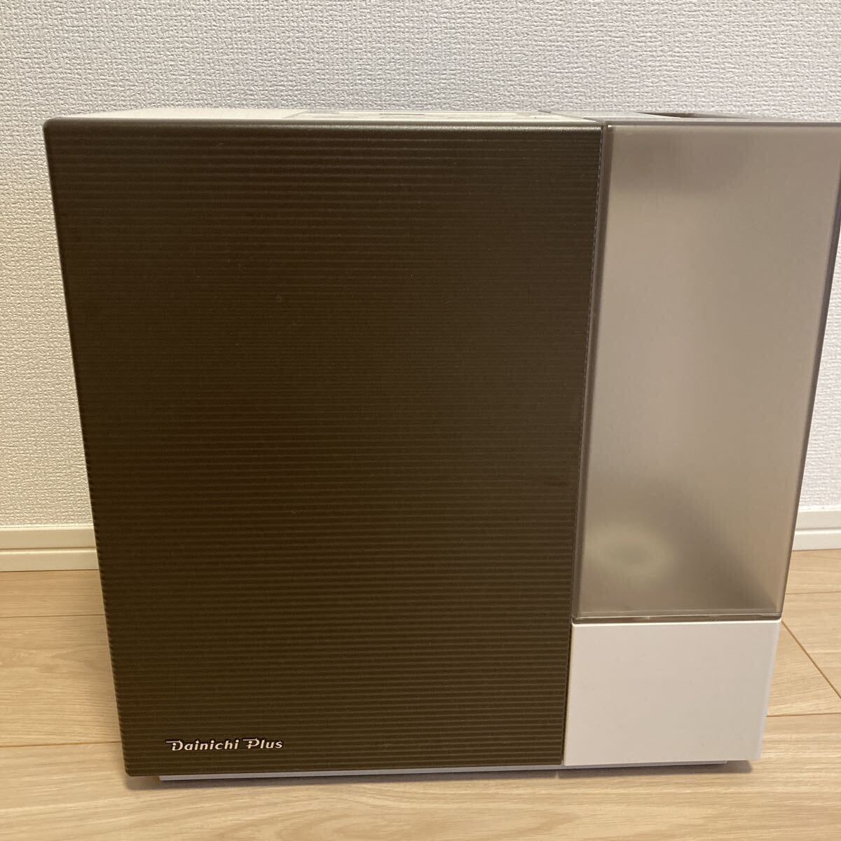Bibian 比比昂- Dainichi ダイニチ工業ハイブリッド式加湿器HD Bibian 比比昂- Dainichi ダイニチ工業ハイブリッド式加湿器HD