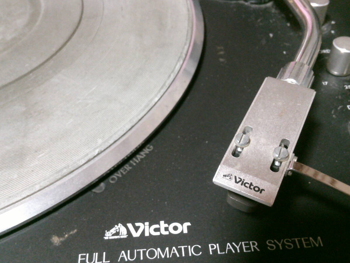 Victor・レコードプレーヤー★JLーF35★　ジャンク品・ターンテーブル(ビクターFULL　AOTOMATIC　PLAYER　SYSTEM）_画像10