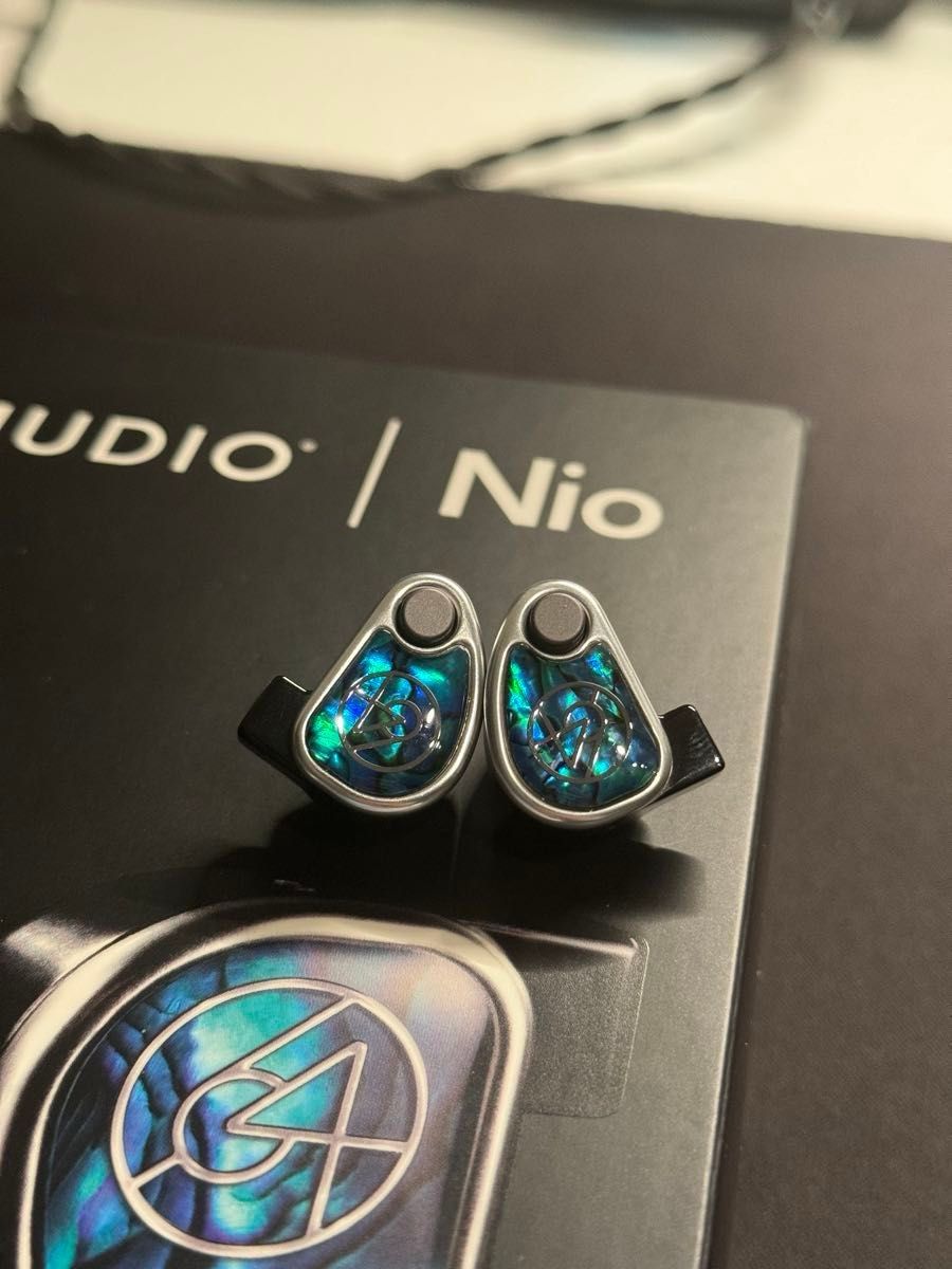 esiq2回実施済 新パッケージ】64audio nio(Beat audioのケーブル esiq2回実施済 新パッケージ】64audio nio(Beat audioのケーブル