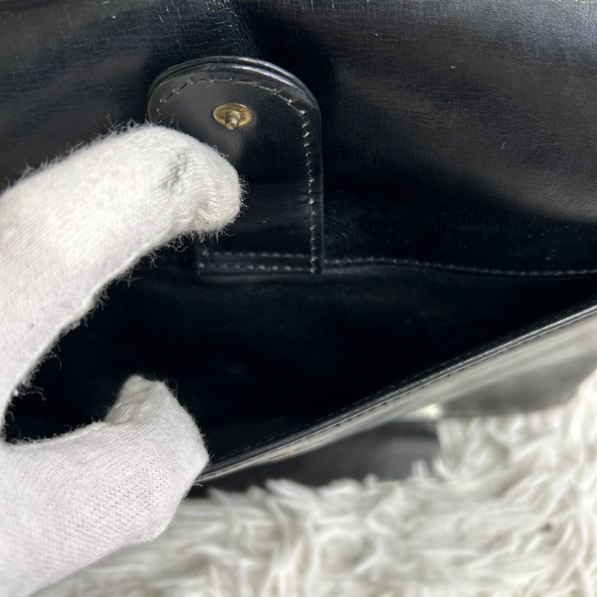オールドグッチ ショルダーバッグ GUCCI ブラック レザー ロゴ G オールドグッチ ショルダーバッグ GUCCI ブラック レザー ロゴ G