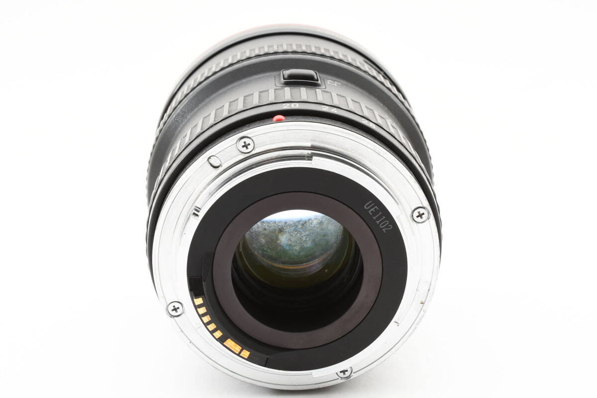 Canon EF 20-35mm F/2.8 L Wide Angle Zoom Lens 2162249 Canon EF 20-35mm F/2.8 L Wide Angle Zoom Lens 2162249