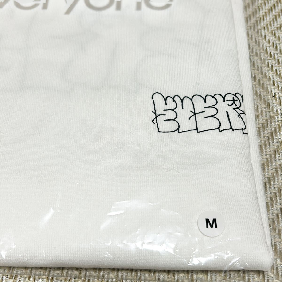 送料無料 everyone J 30000 Throwie 24 Tee Shirts White 送料無料 everyone J 30000 Throwie 24 Tee Shirts White