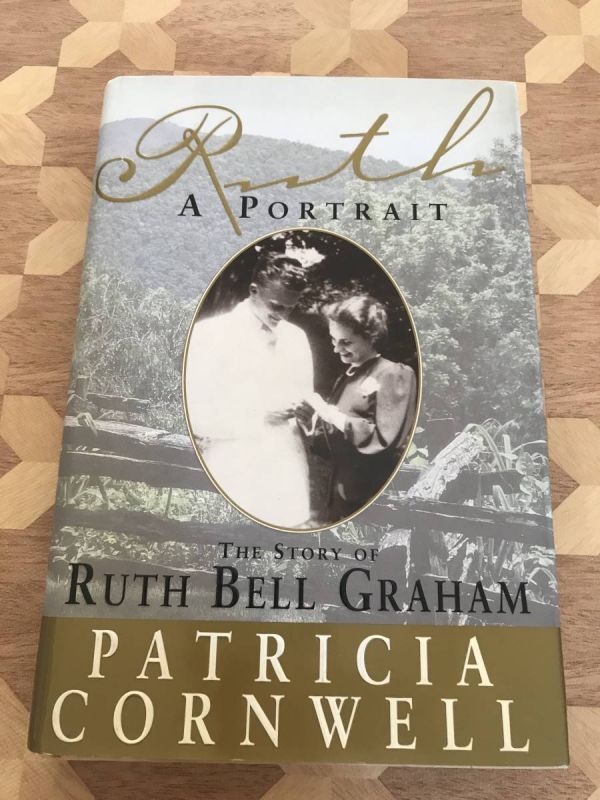  б/у книга@ английский язык литература Patricia Cornwell/ работа Ruth a Portrait : the Story of Ruth BELL Graham 2209m146