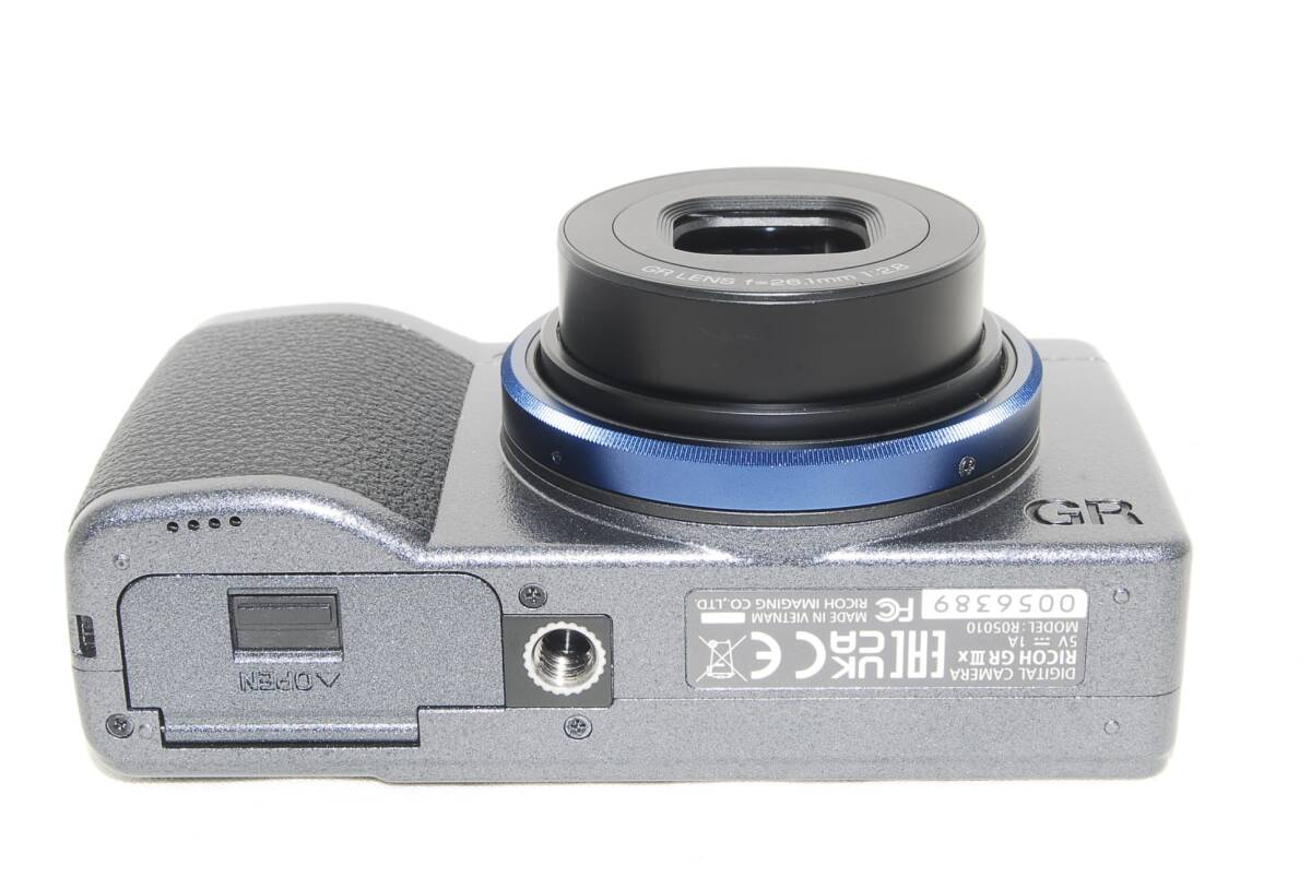 極少3758ショット RICOH リコー GR Urban Edition GR iiix GR3x 極少3758ショット RICOH リコー GR Urban Edition GR iiix GR3x