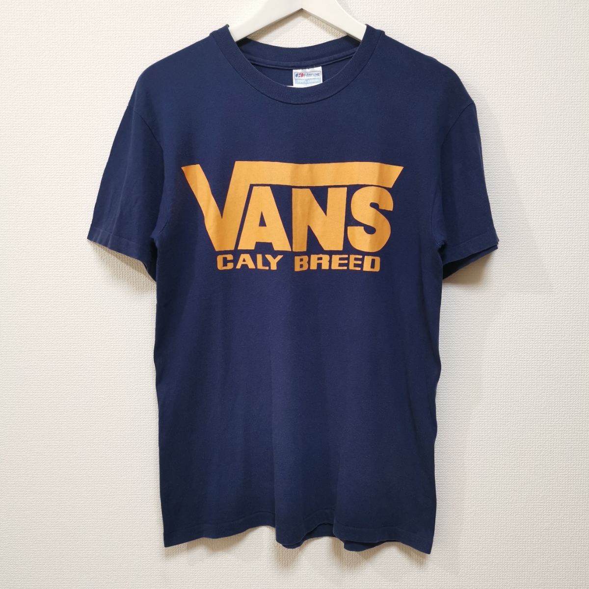 ファッションの 即決 USA製 VINTAGE HANES Tシャツ BREED CALY VANS 90s M トップス