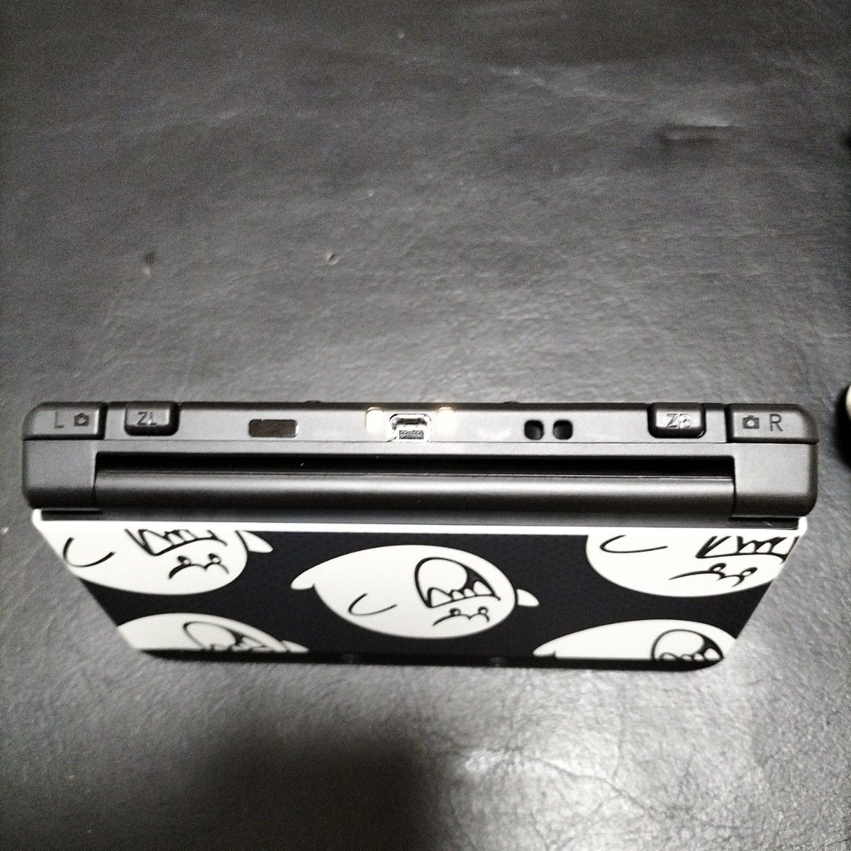new3ds ブラック 黒 Black ほぼ未使用極美品 newニンテンドー3ds new3ds ブラック 黒 Black ほぼ未使用極美品 newニンテンドー3ds