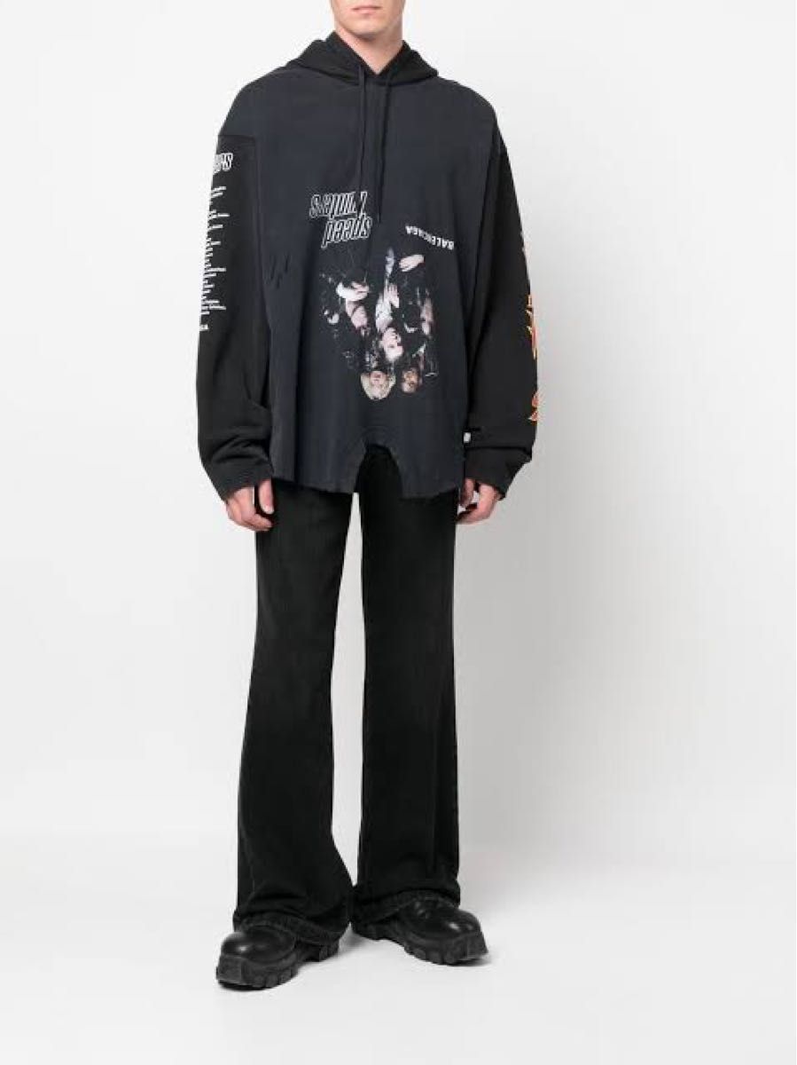 BALENCIAGA(バレンシアガ)ダメージパーカー22AW/Upside Down BALENCIAGA(バレンシアガ)ダメージパーカー22AW/Upside Down