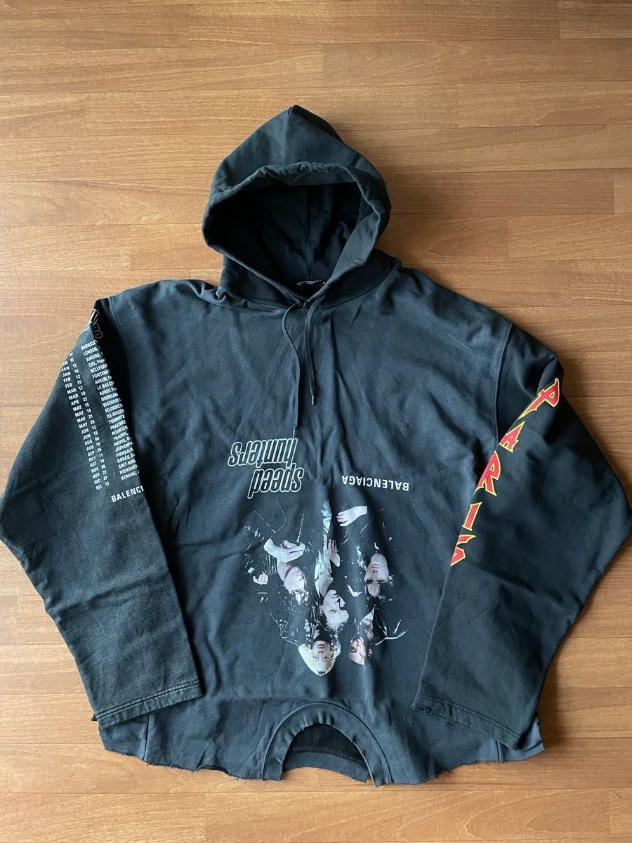 BALENCIAGA(バレンシアガ)ダメージパーカー22AW/Upside Down BALENCIAGA(バレンシアガ)ダメージパーカー22AW/Upside Down