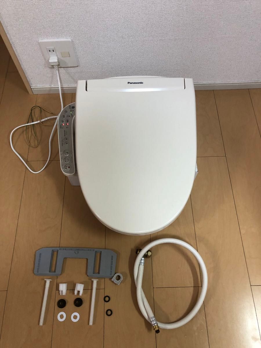 美品】 ウォシュレット シャワートイレ 洗浄便座 温水洗浄便座 美品】 ウォシュレット シャワートイレ 洗浄便座 温水洗浄便座