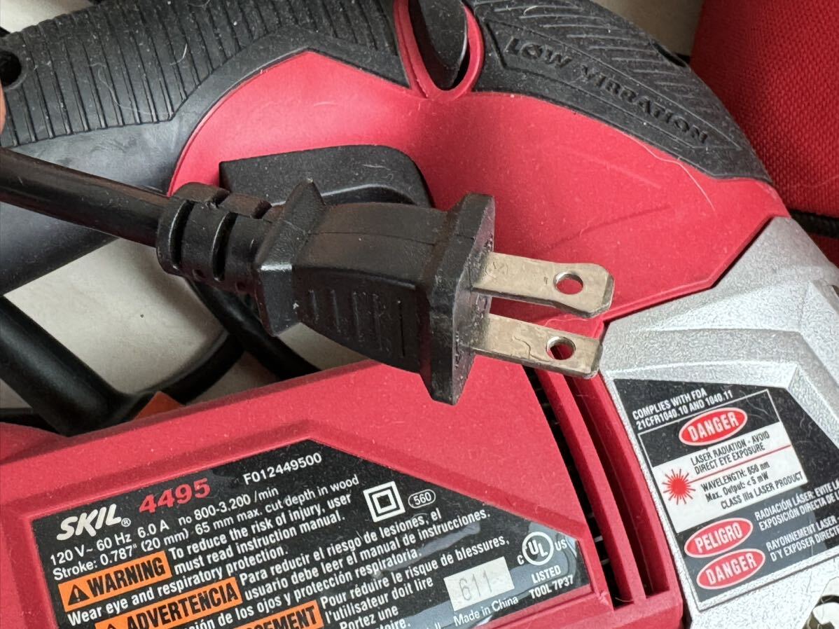中古品 Milwaukee ミルウォーキー グラインダー 4 1/2 inch 115 中古品 Milwaukee ミルウォーキー グラインダー 4 1/2 inch 115