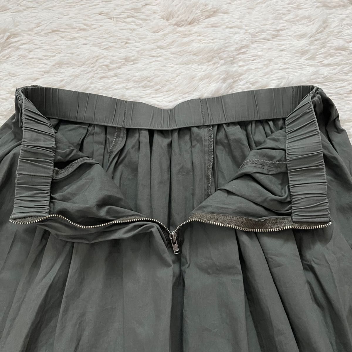 【SENSE OF PLACE】カーキ　ひざ丈フレアスカート　フリーサイズ ウエストゴム　コットン