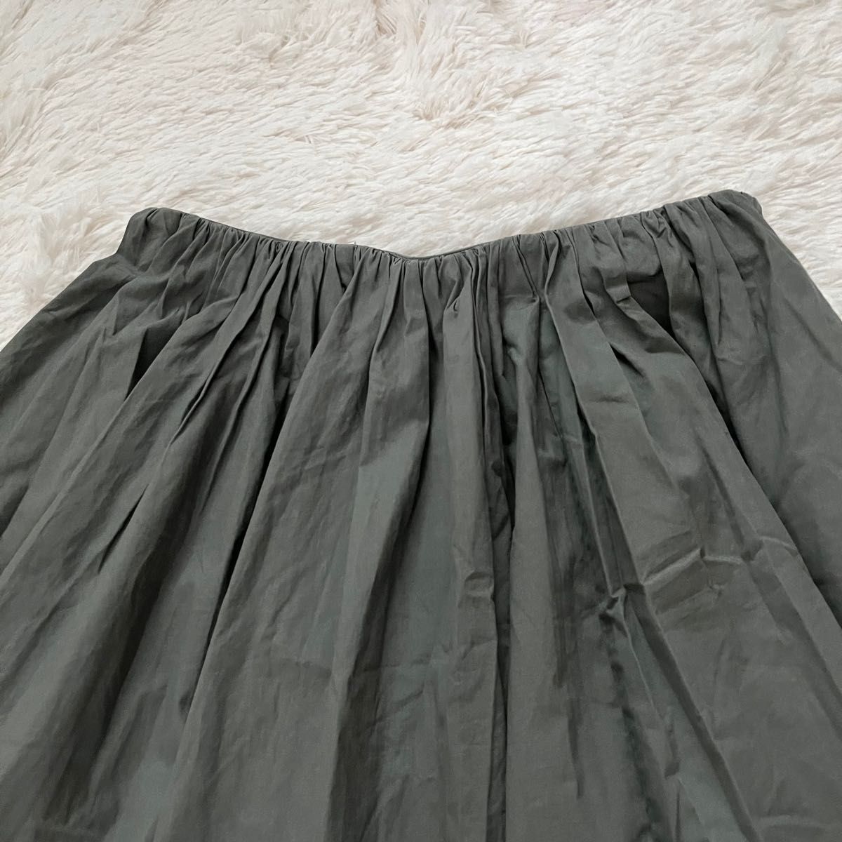 【SENSE OF PLACE】カーキ　ひざ丈フレアスカート　フリーサイズ ウエストゴム　コットン