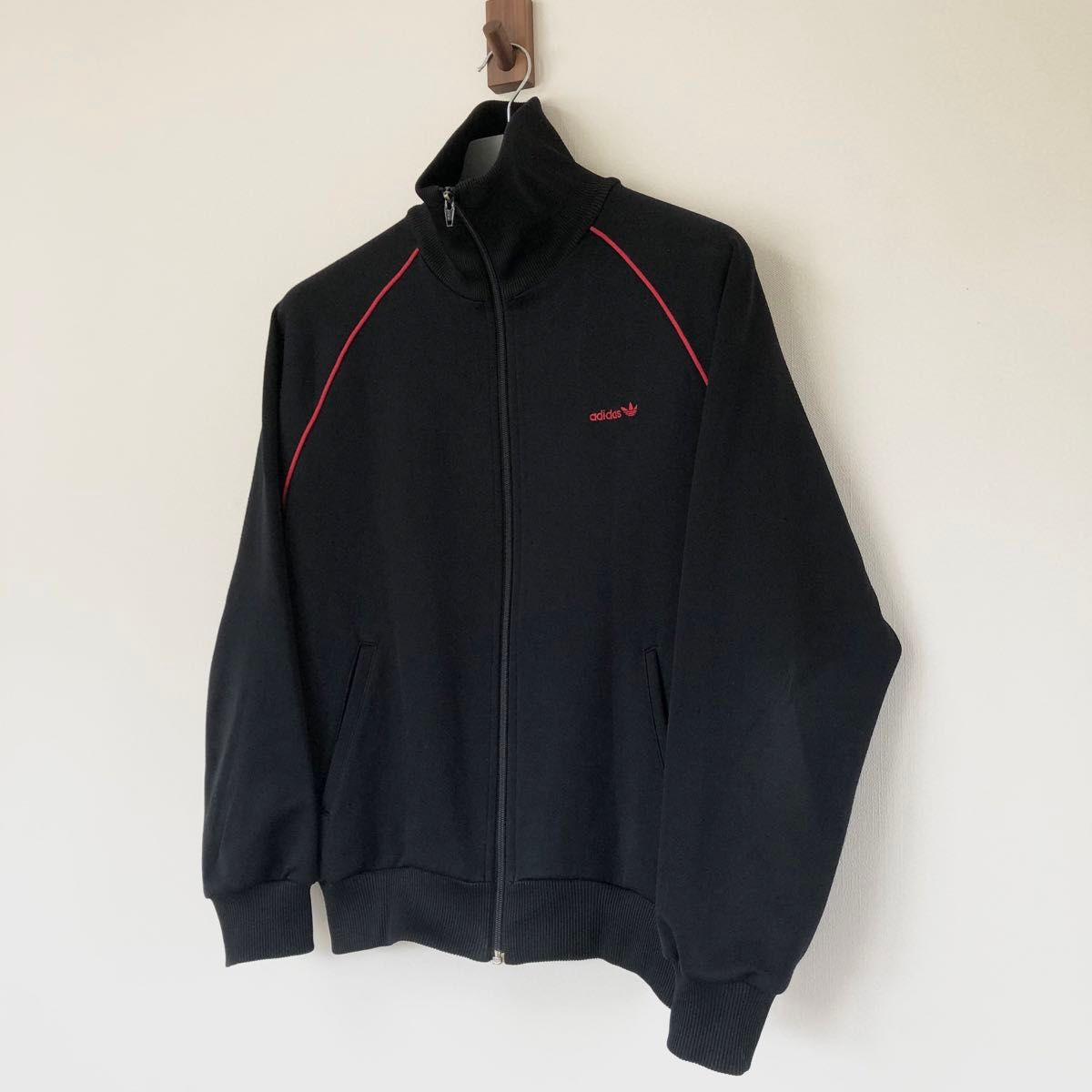 ヴィンテージ adidas デサント製 西ドイツ トラックジャケット ヴィンテージ adidas デサント製 西ドイツ トラックジャケット
