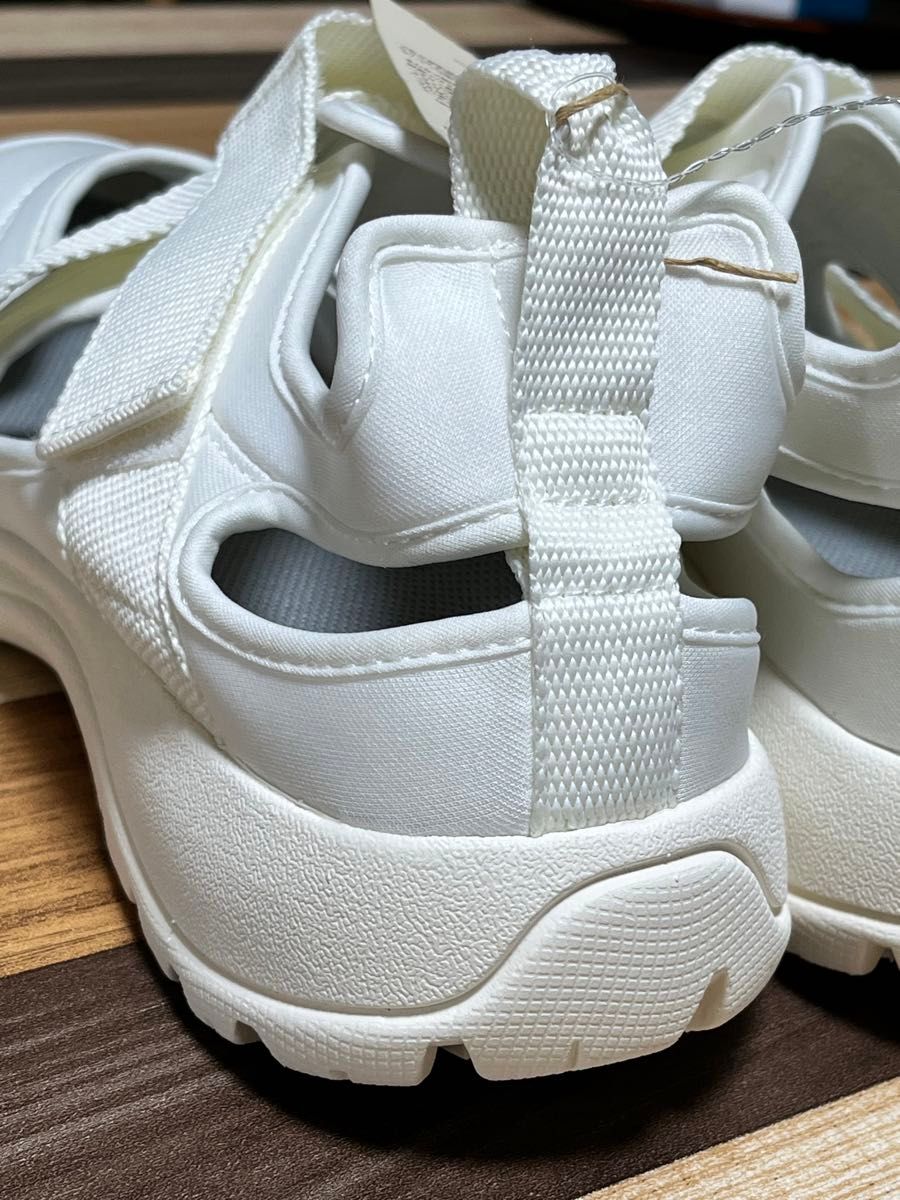 無印良品】新品 スニーカーサンダル XXL 27 5 - 28 0 白 廃盤 無印良品】新品 スニーカーサンダル XXL 27 5 - 28 0 白 廃盤