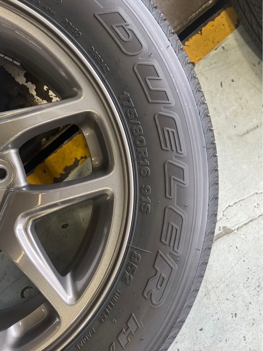 ジムニーJB64 XC 純正ホイール/タイヤ 4本セット 車・バイク・自転車 ジムニーJB64 XC 純正ホイール/タイヤ 4本セット 車・バイク・自転車