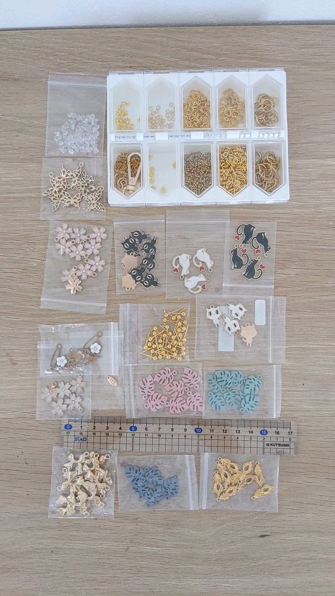 チャーム 金属パーツ 丸カン 猫 ちょうちょ 羽 花 ヒートン