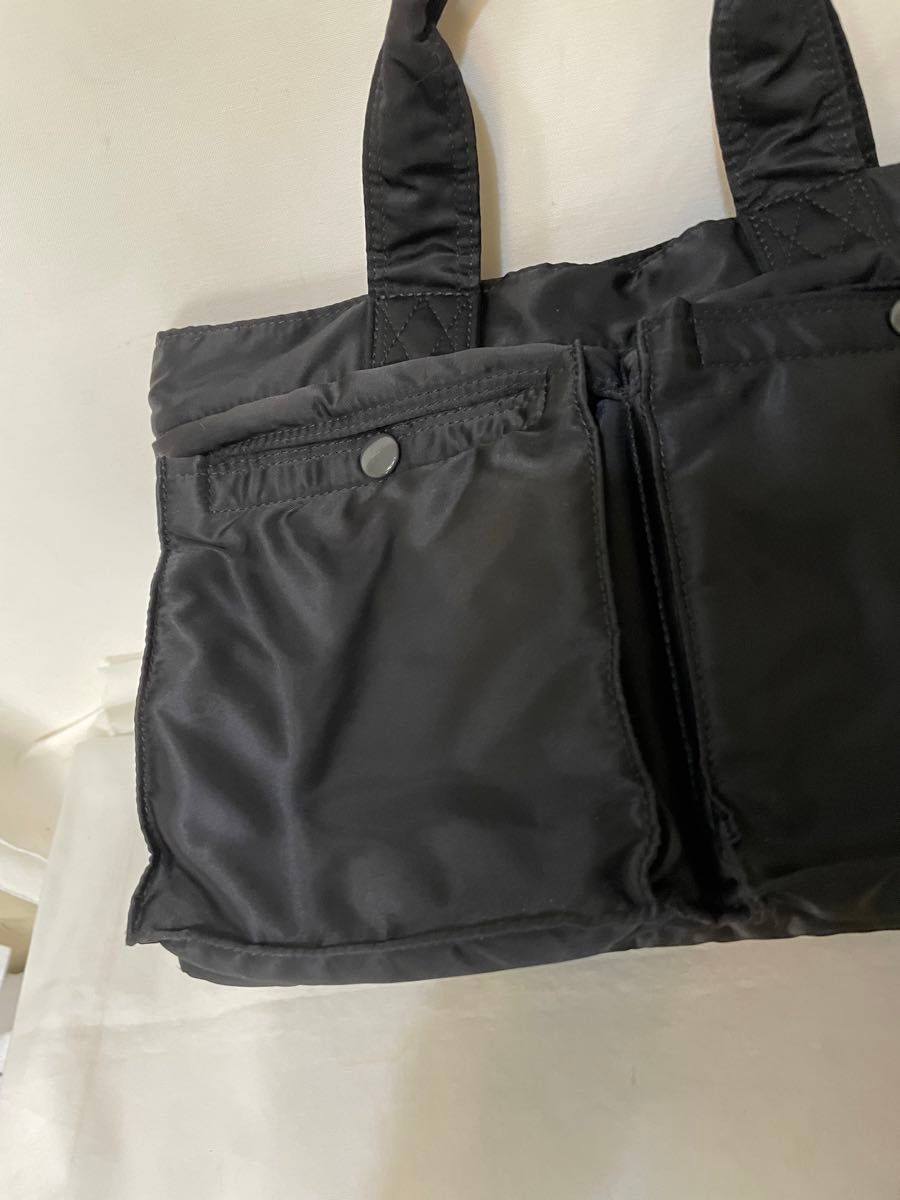 美品 ポーター タンカー トートバッグ 黒 PORTER 吉田カバン 美品 ポーター タンカー トートバッグ 黒 PORTER 吉田カバン