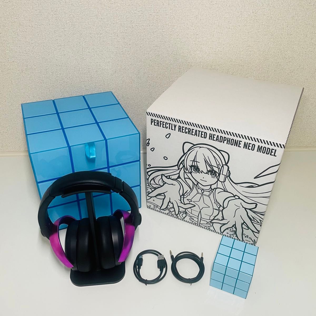 美品】 モンスト オンテック 完全再現 ヘッドホン ネオ モデル 美品】 モンスト オンテック 完全再現 ヘッドホン ネオ モデル