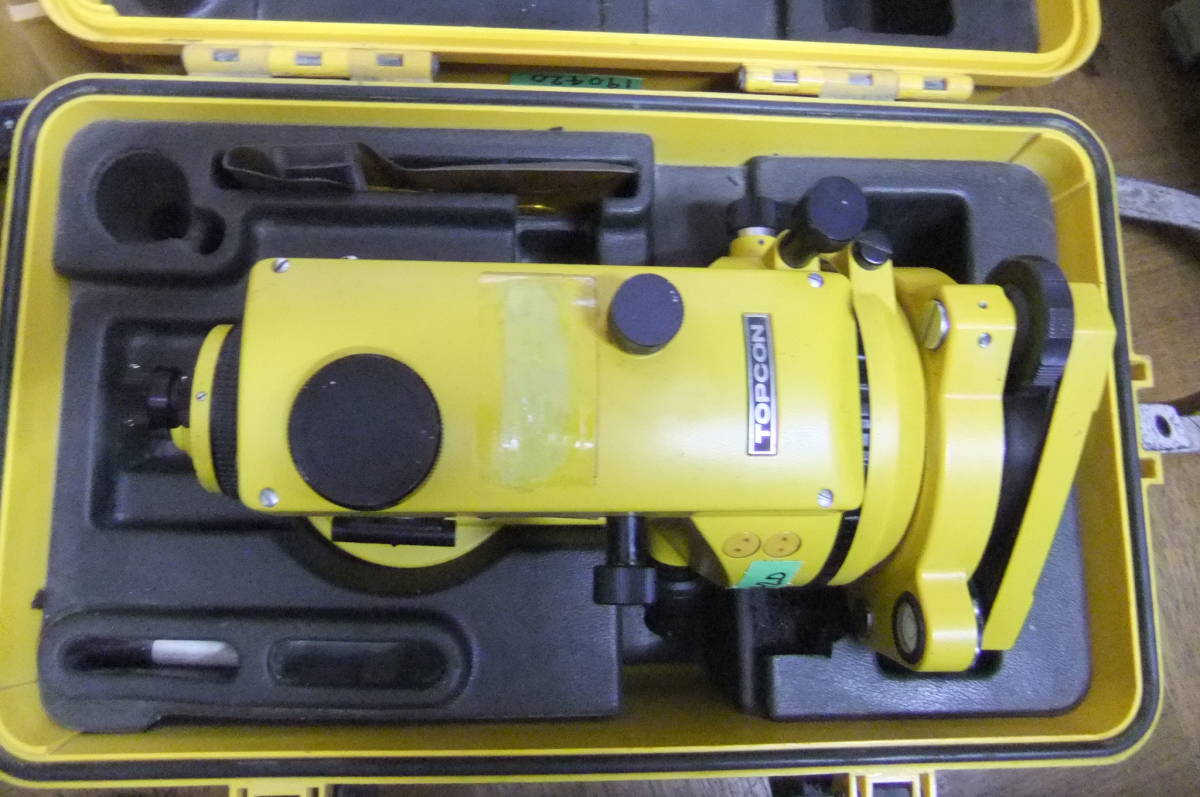 超格安価格 190420測量☆TOPCON☆トプコンセオドライトTL-20DP 測量、角度計 超格安価格 190420測量☆TOPCON☆トプコンセオドライトTL-20DP 測量、角度計