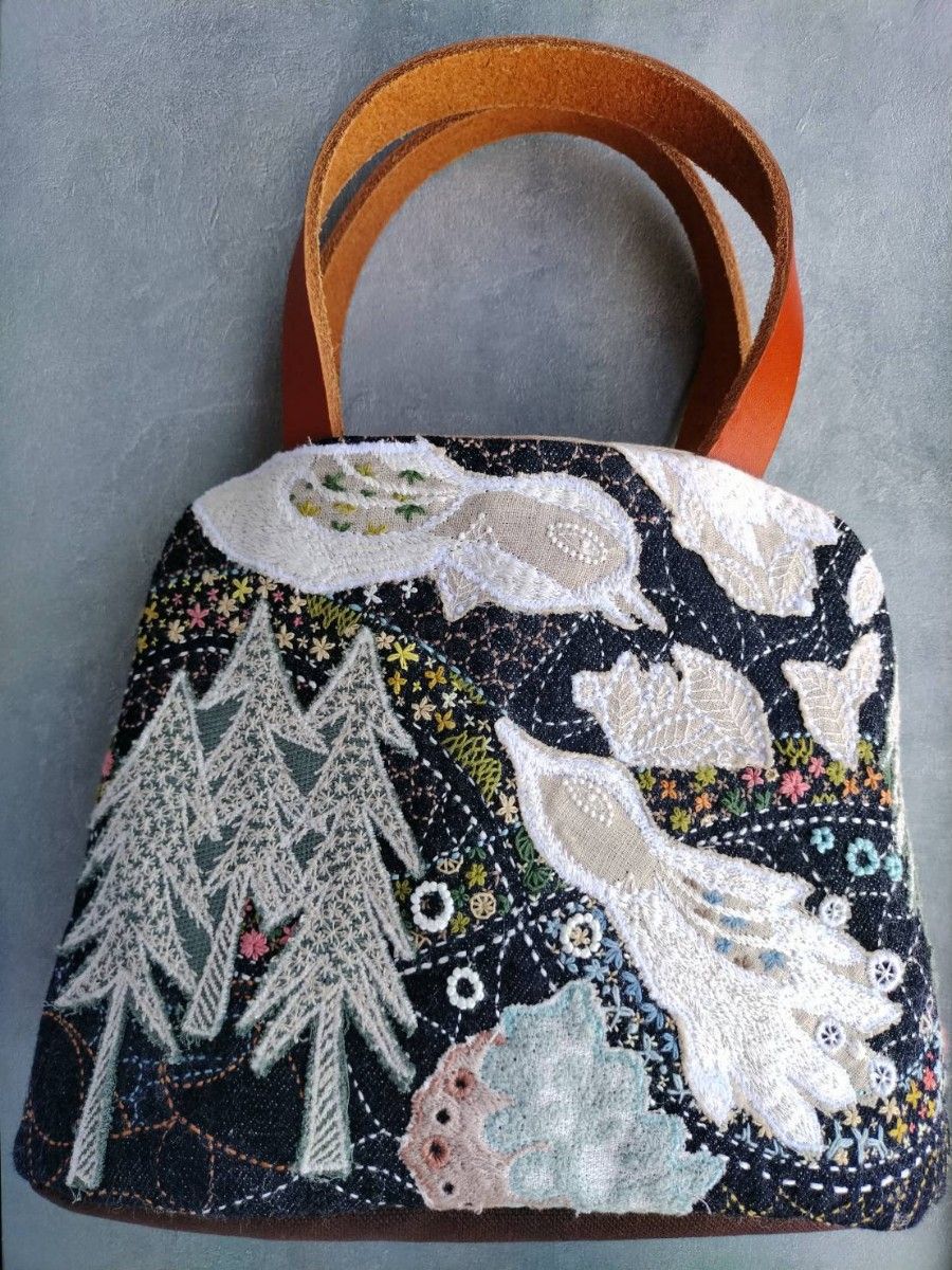ハンドメイド バッグ 刺繍 Carnival 花 畑 flower ミナ ハンドメイド バッグ 刺繍 Carnival 花 畑 flower ミナ