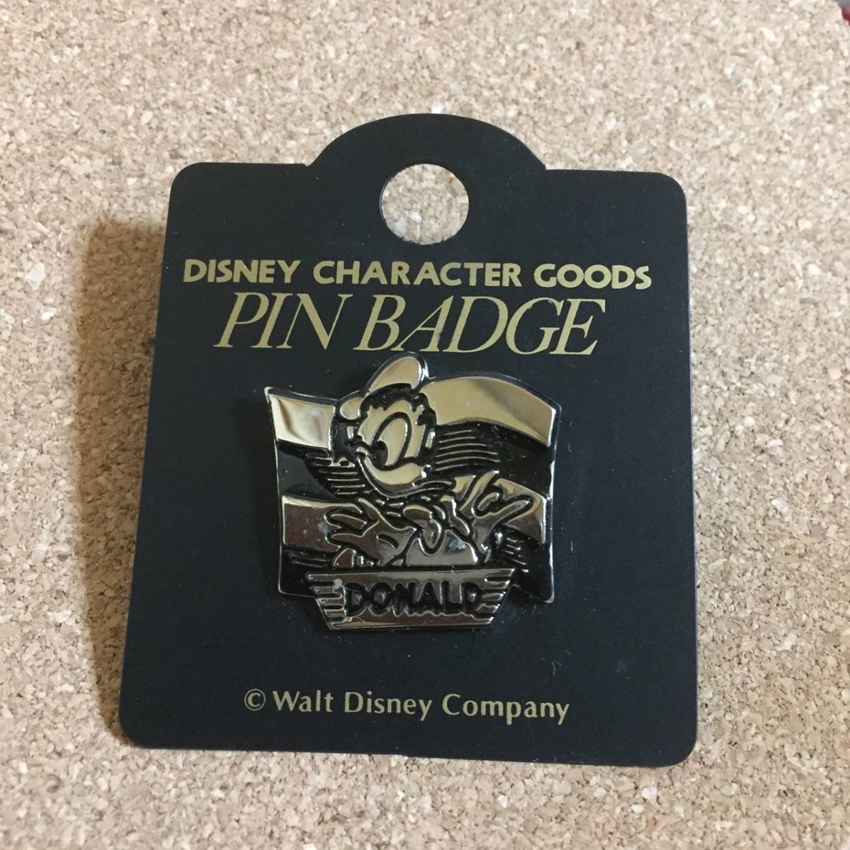  Disney Donald (DONALD) silver pin badge!