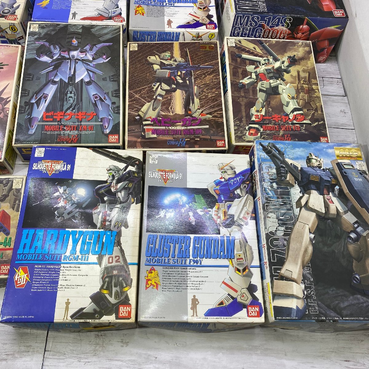 √OG√ バンダイ ガンプラ 完成品 まとめ 箱あり 中古品 √OG√ バンダイ ガンプラ 完成品 まとめ 箱あり 中古品