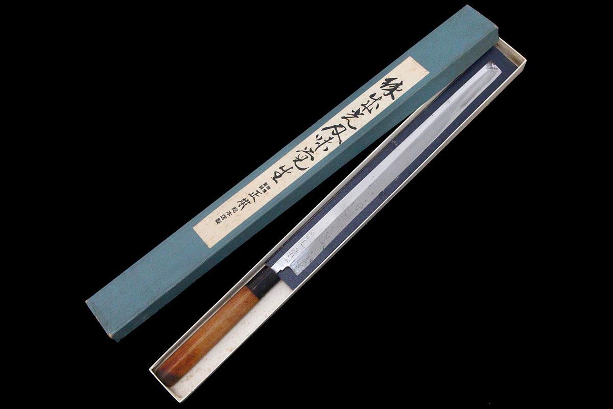 美品｜正本総本店 蛸引包丁 本焼 尺 切刃鏡面 朴柄 箱付 KN02-A8277-2L2B