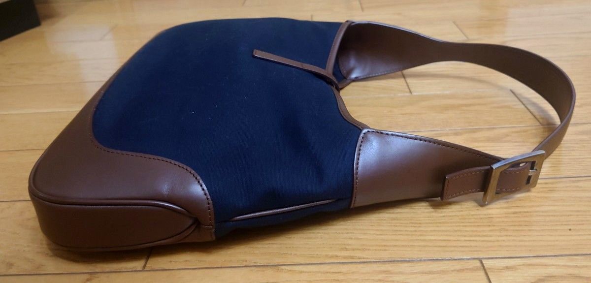 正規品 ほぼ未使用・長期保管品 GUCCI グッチ ジャッキーバッグ 正規品 ほぼ未使用・長期保管品 GUCCI グッチ ジャッキーバッグ