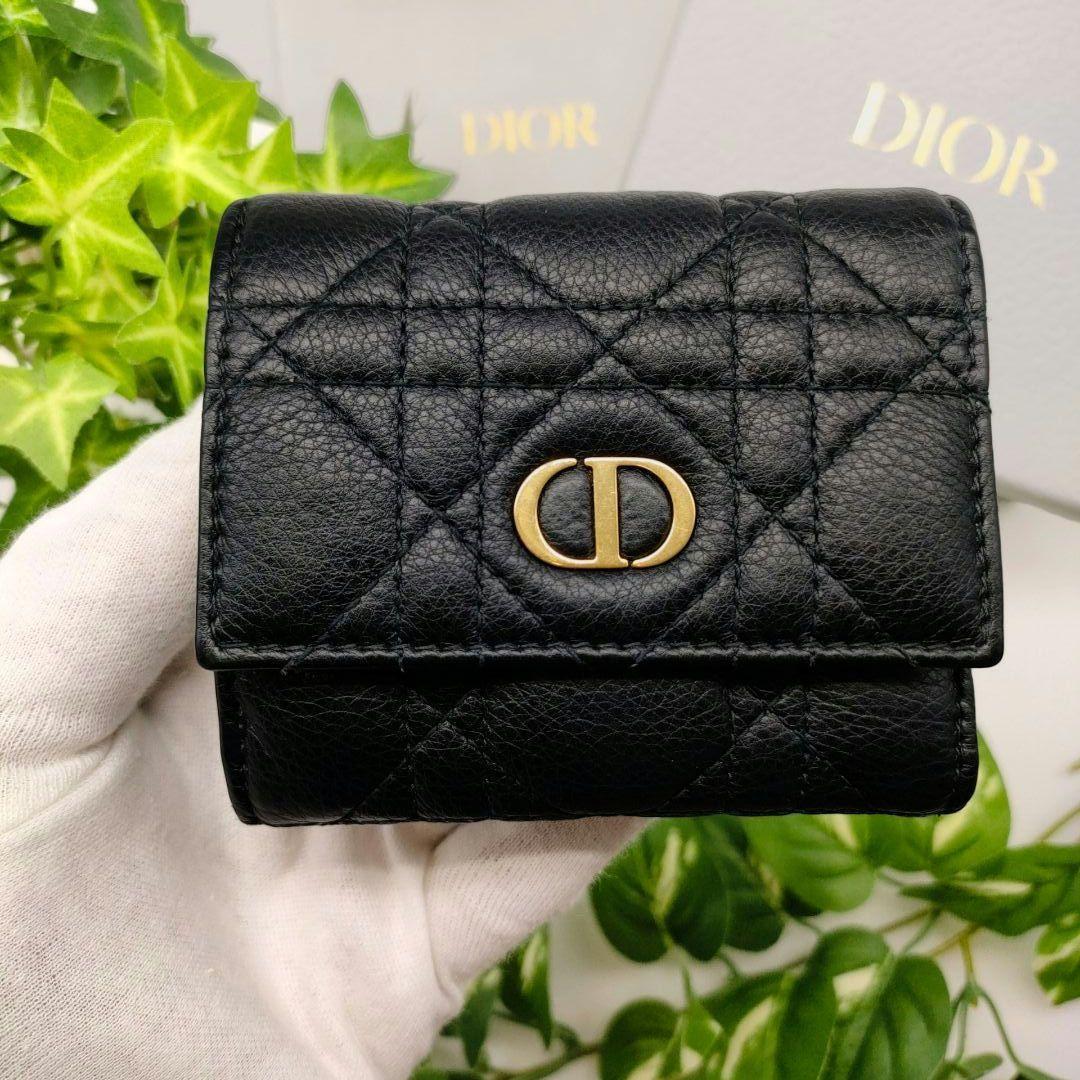 ディオール 三つ折り財布 ハイビスカスウォレット カナージュ ディオール 三つ折り財布 ハイビスカスウォレット カナージュ