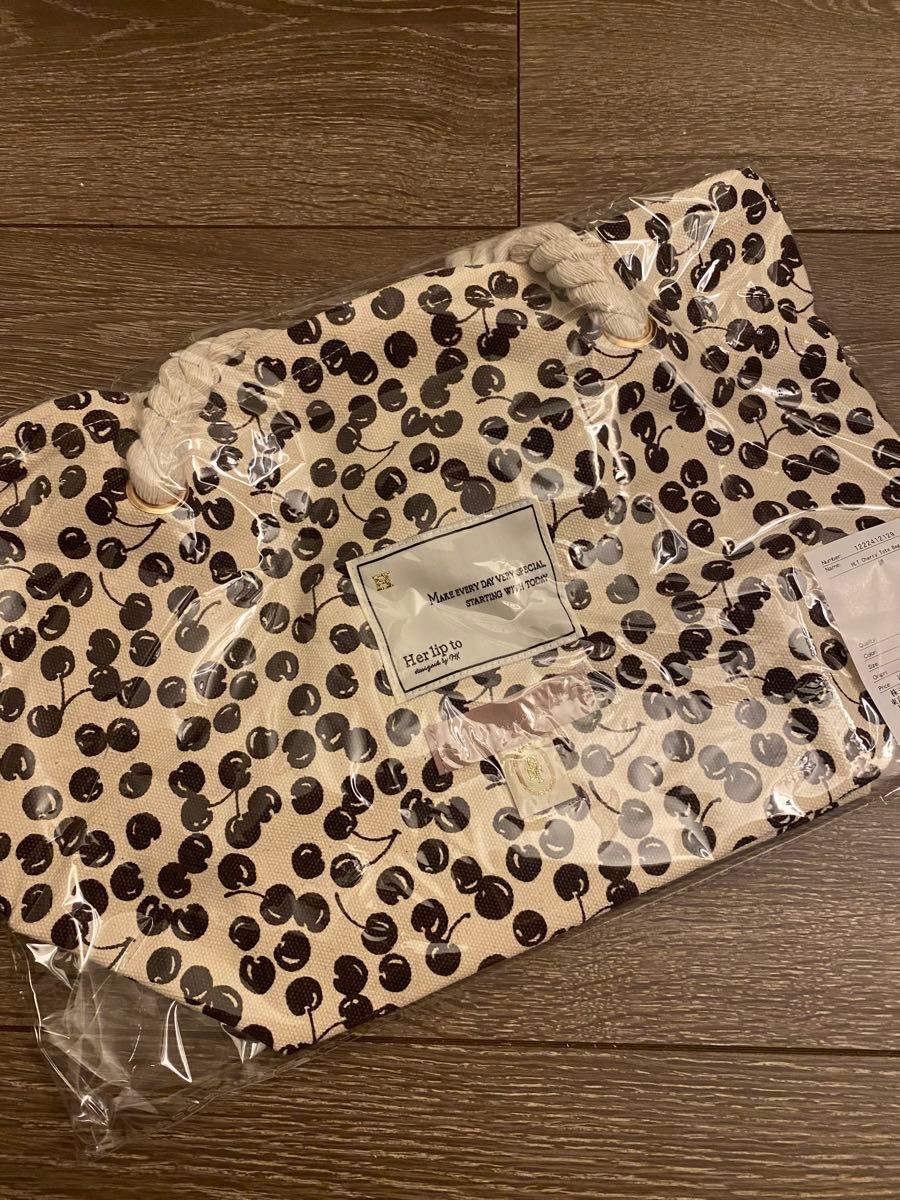 Herlipto HLT CHERRY TOTE BAG チェリートート|Yahoo!フリマ Herlipto HLT CHERRY TOTE BAG チェリートート|Yahoo!フリマ