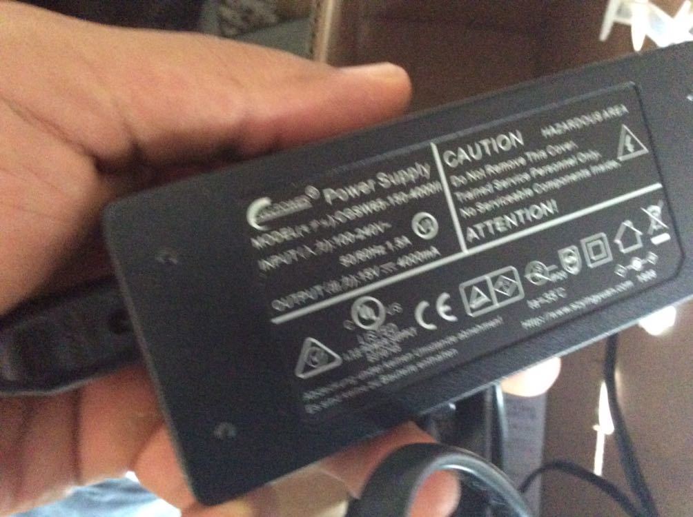 Rockpals K36 ポータブル電源 正弦波 大容量 64800mAh/240Wh